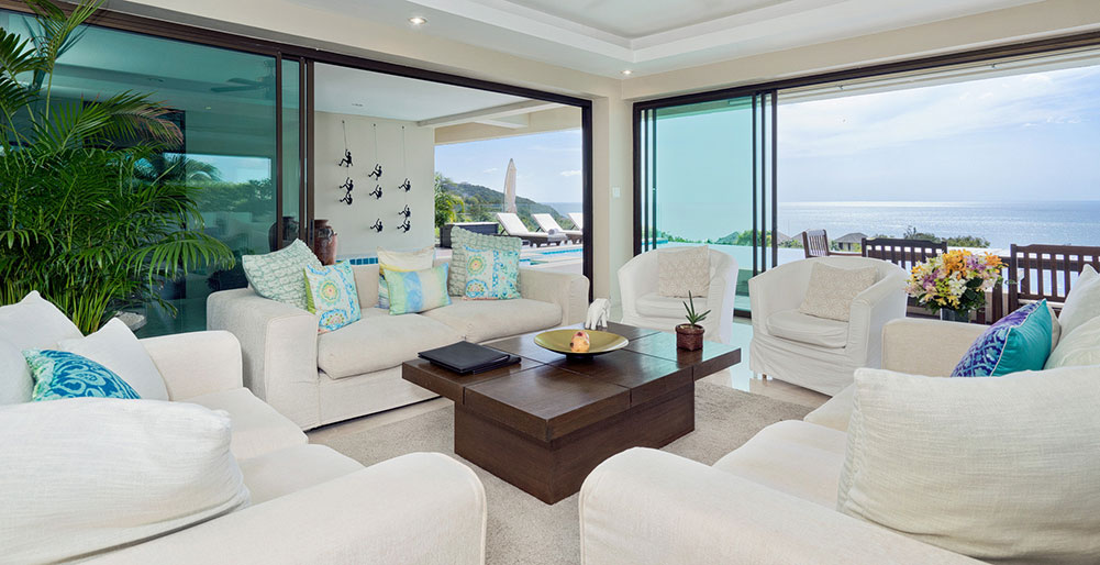Villa Sukham - Living room with view
